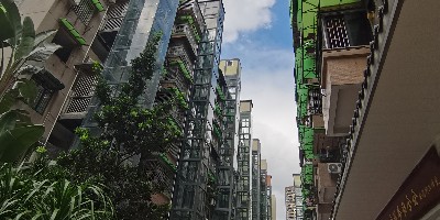 广州累计加装电梯近13000台，成效持续稳居全国首位。