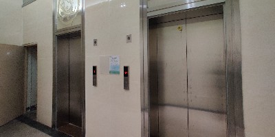 珠海首个“高龄”电梯实现自筹全旧梯换新梯的小区。
