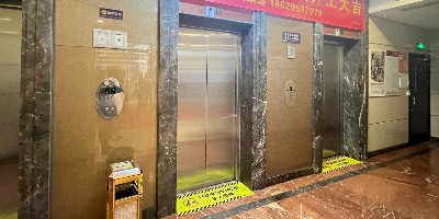 电梯更新改造关系到居民出行安全
